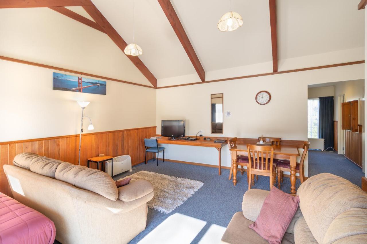تاكاكا Anatoki Lodge Motel المظهر الخارجي الصورة